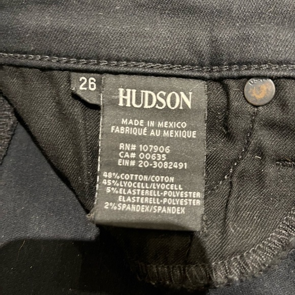 REDUCED! Hudson Designer Jeans . Krista Crop Skinny with Raw Hem. Size 26. - Picture 4 of 5